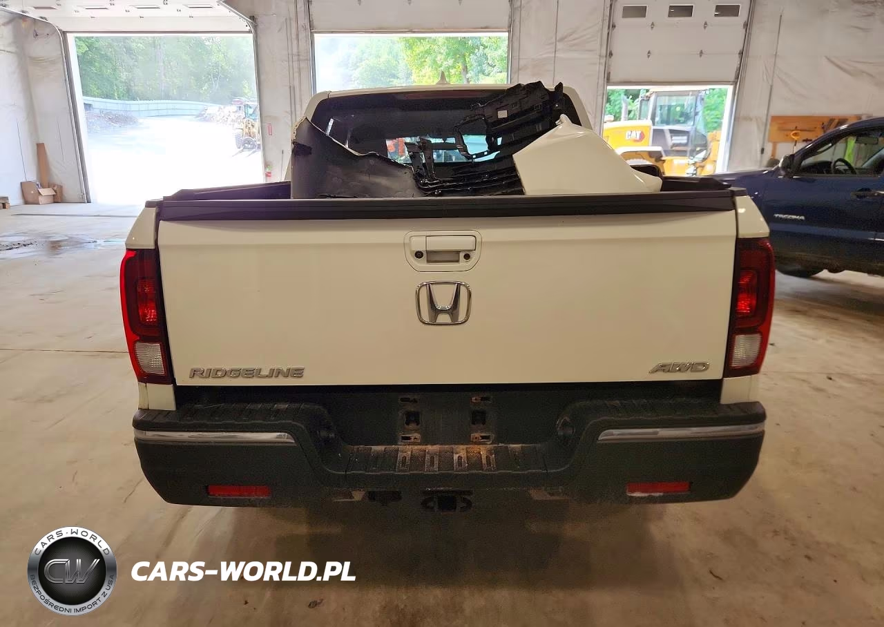 2019 Honda Ridgeline Sport VIN:5FPYK3F18KB033581 - 6