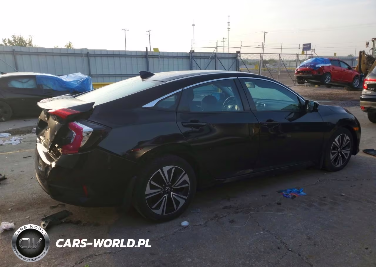 2017 Honda Civic Ex VIN:19XFC1F3XHE011633 - 3