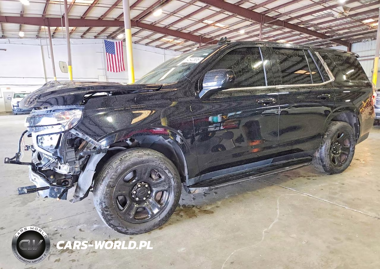 2023 Chevrolet Tahoe C1500 – zdjęcie 1 z 14
