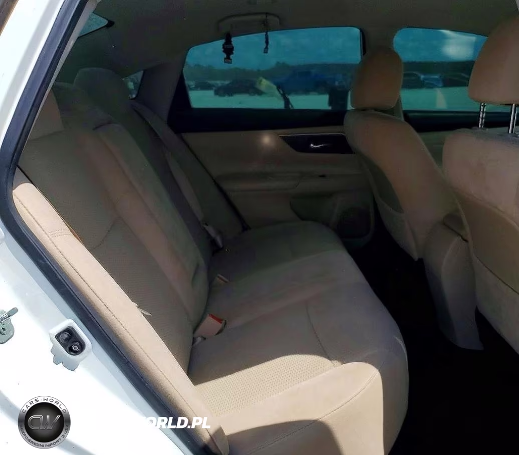 2015 Nissan Altima 2.5 S VIN:1N4AL3AP8FC480987 - 10