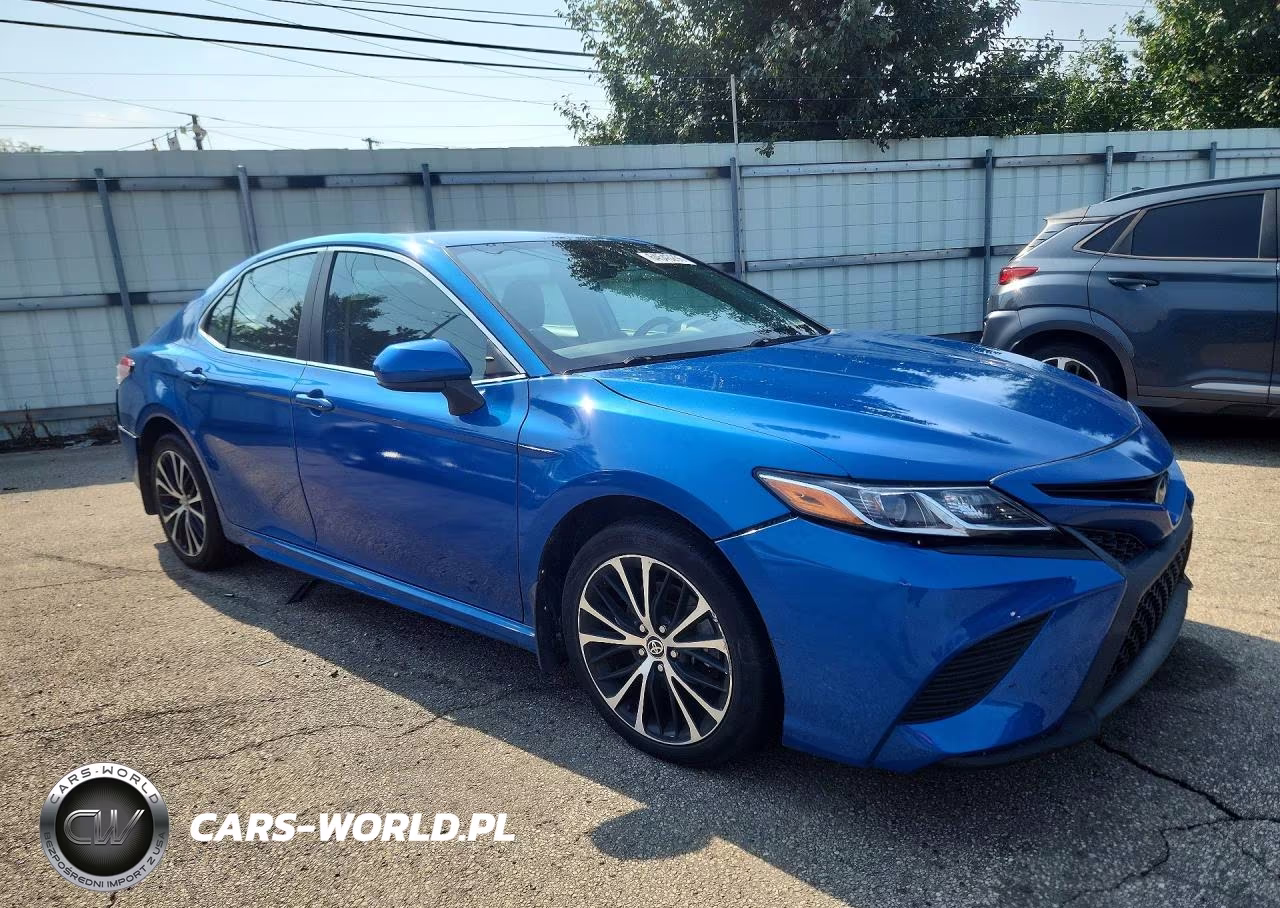 2020 Toyota Camry Se VIN:4T1G11AK4LU381670 - 4