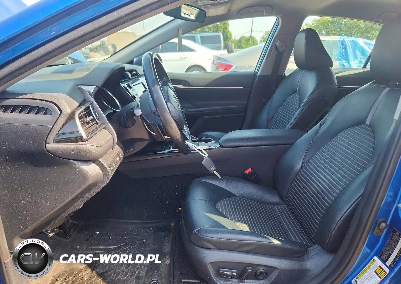 2020 Toyota Camry Se VIN:4T1G11AK4LU381670 - 7