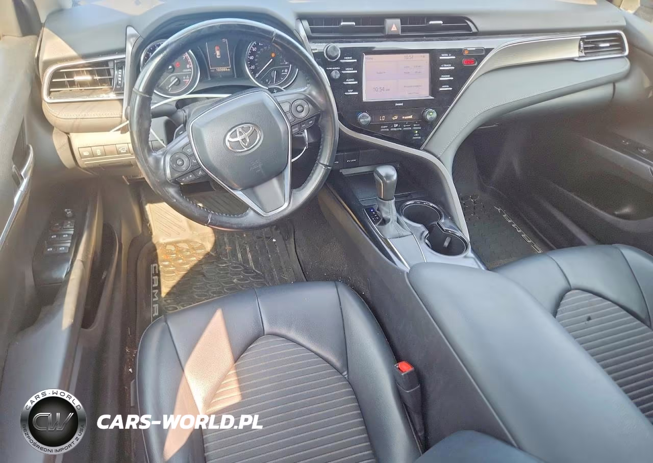 2020 Toyota Camry Se VIN:4T1G11AK4LU381670 - 8