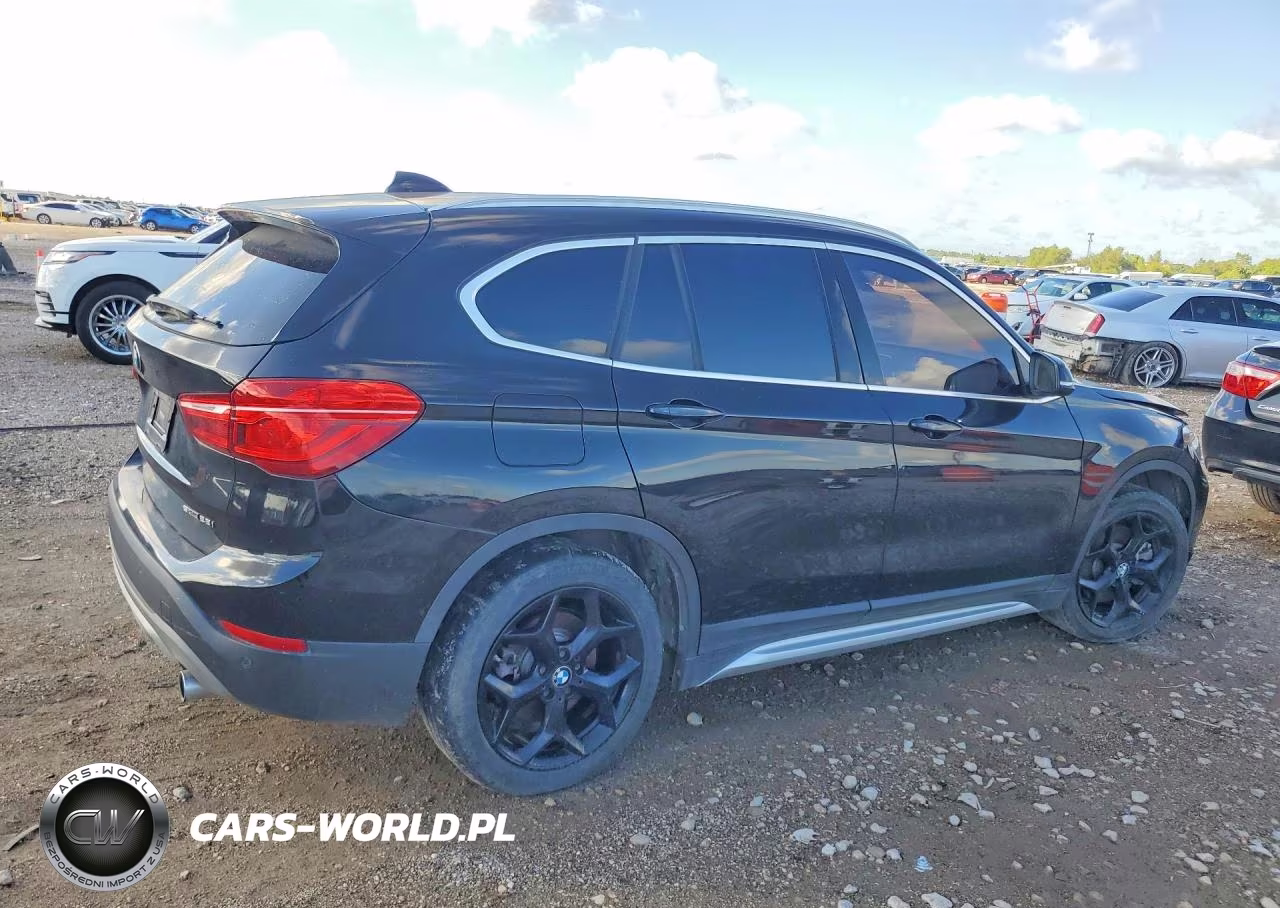 2019 BMW X1 Sdrive28I VIN:WBXHU7C52K5L10618 - 3
