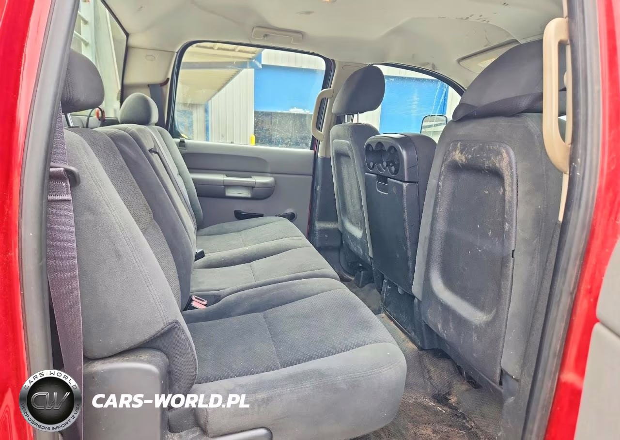 2011 GMC Sierra K3500 VIN:1GT422CG8BF240168 - 10
