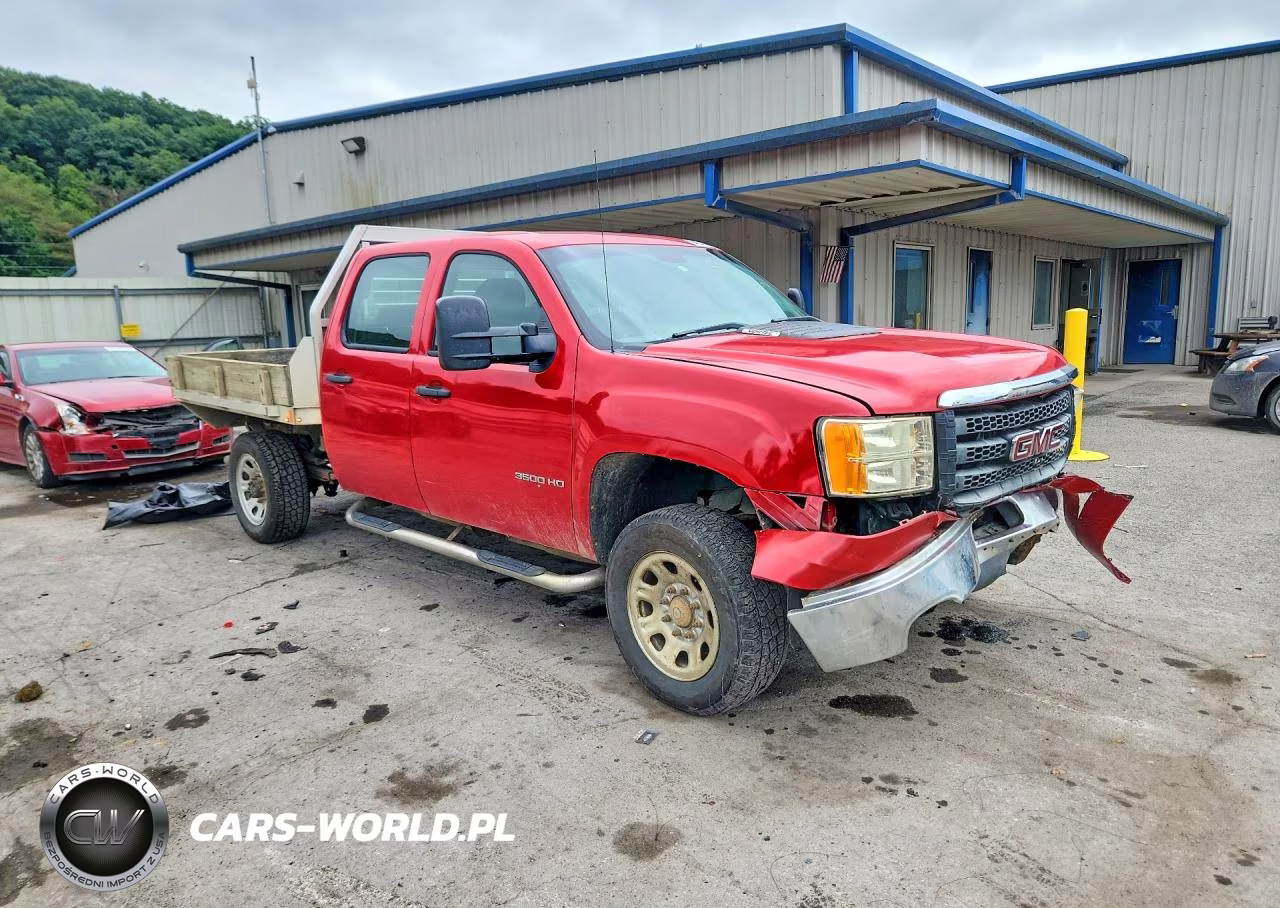 2011 GMC Sierra K3500 VIN:1GT422CG8BF240168 - 4