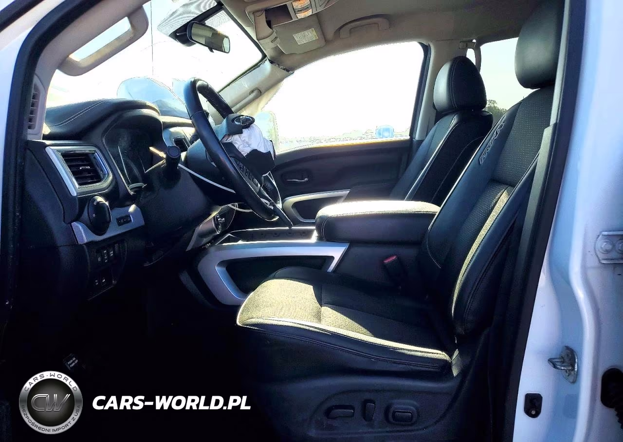 2019 Nissan Titan Xd Pro-4X VIN:1N6BA1F48KN520617 - 7