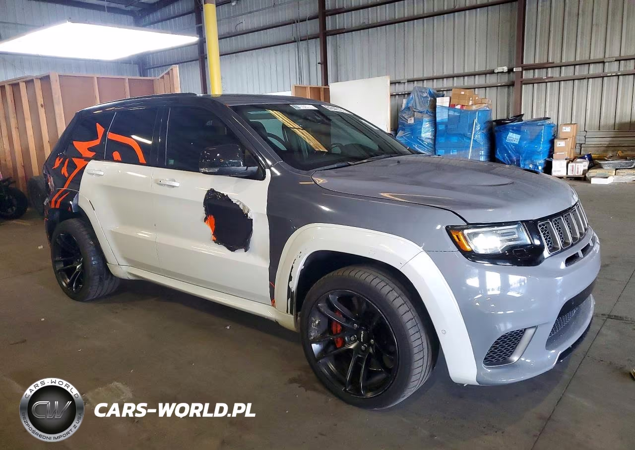 2018 Jeep Grand Cherokee Trackhawk VIN:1C4RJFN9XJC293694 - 4