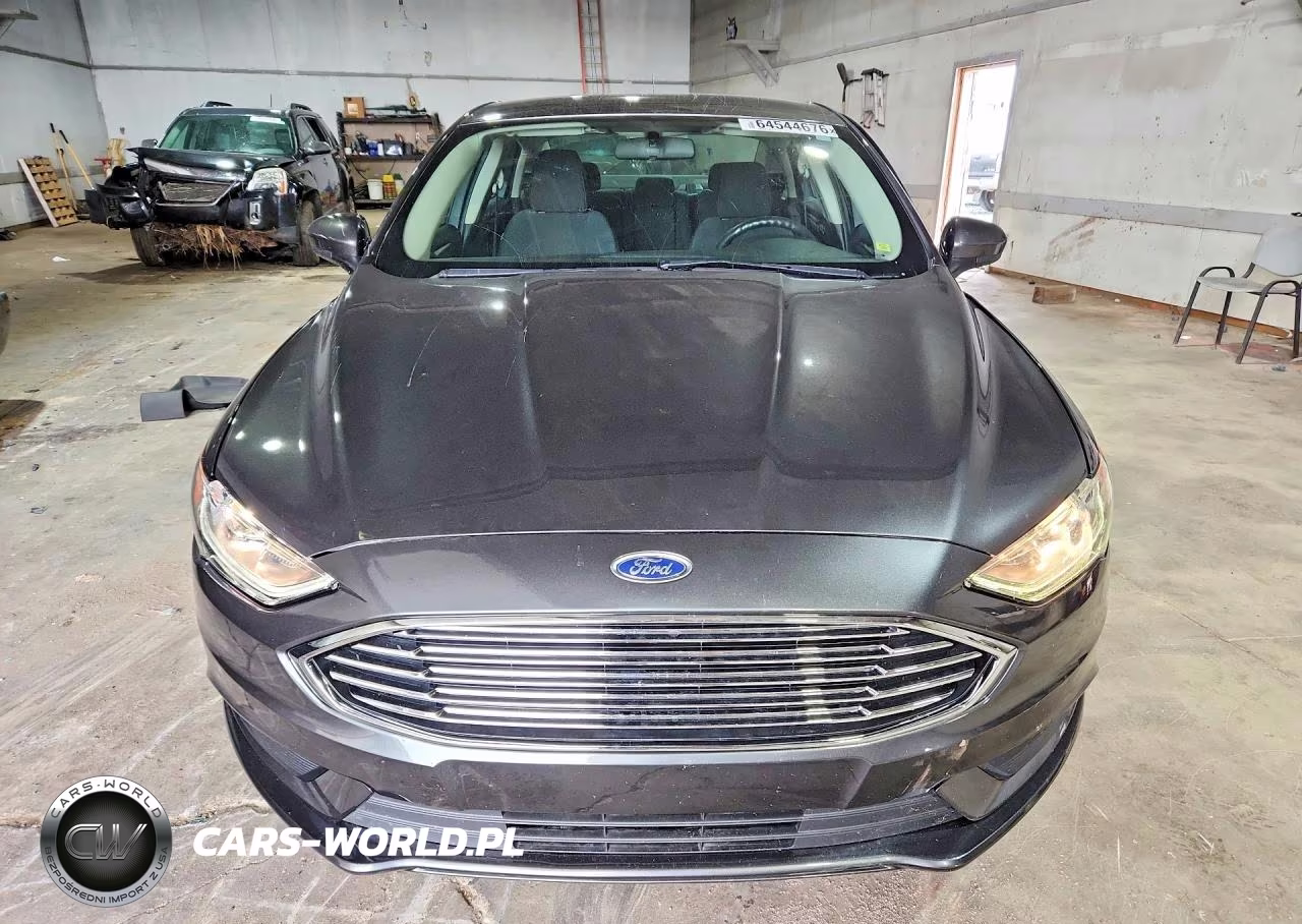 2018 Ford Fusion Se VIN:3FA6P0H75JR156890 - 5