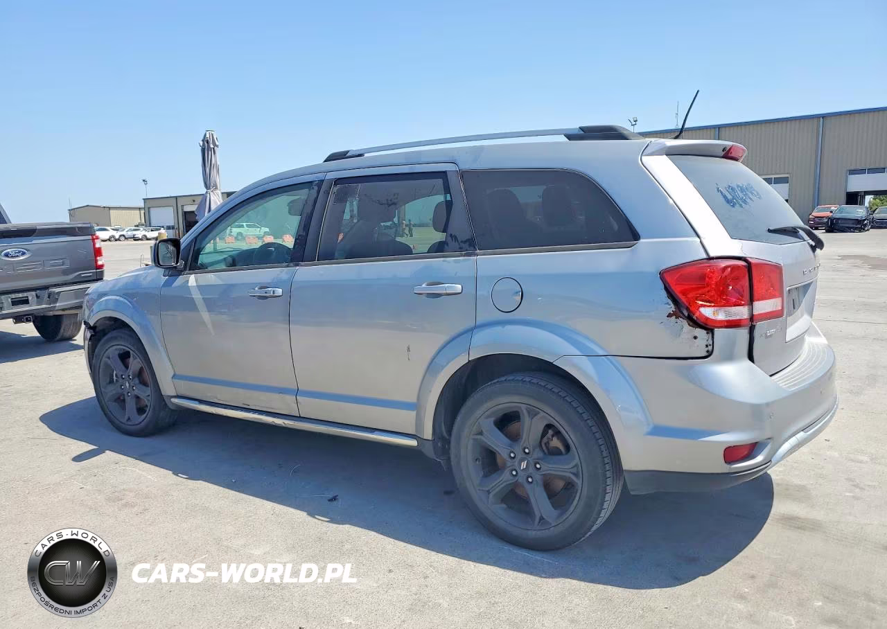 2020 Dodge Journey Crossroad VIN:3C4PDCGB9LT212995 - 2