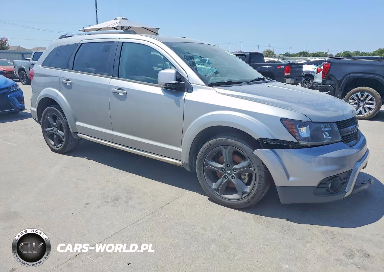 2020 Dodge Journey Crossroad VIN:3C4PDCGB9LT212995 - 4