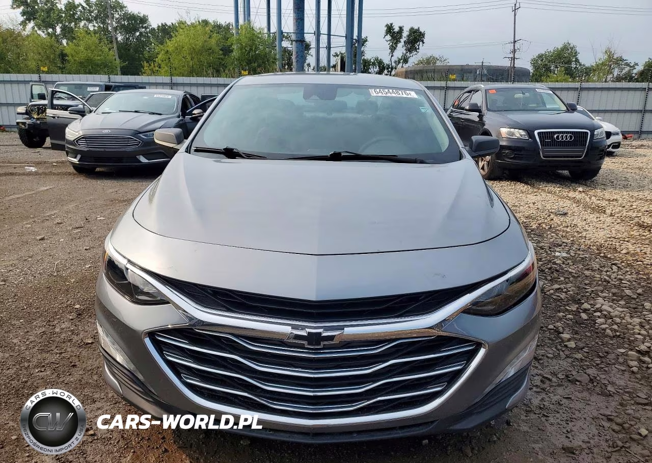 2023 Chevrolet Malibu Rs VIN:1G1ZG5ST3PF238917 - 5