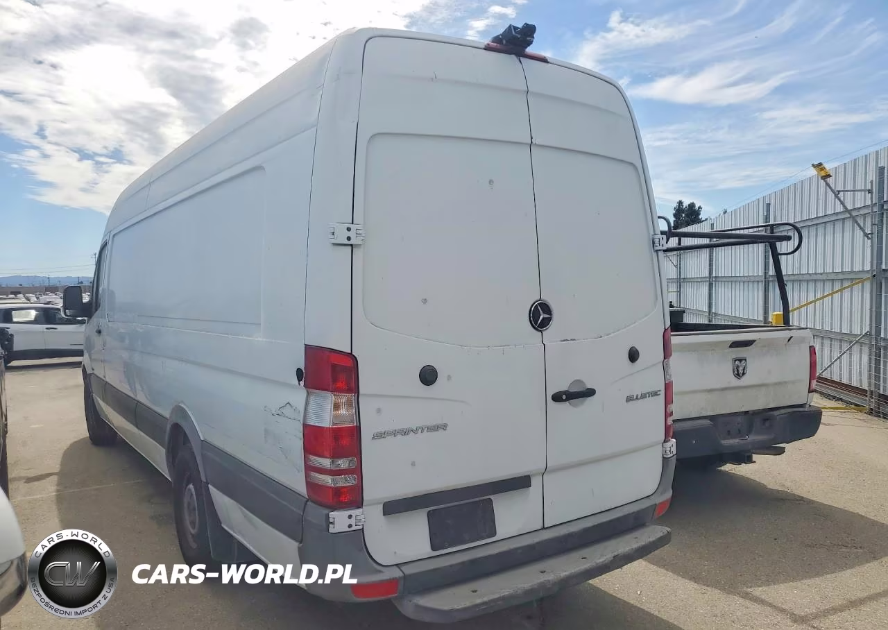 2016 Mercedes-Benz Sprinter 2500 VIN:WD3PE8DD3GP315656 - 2