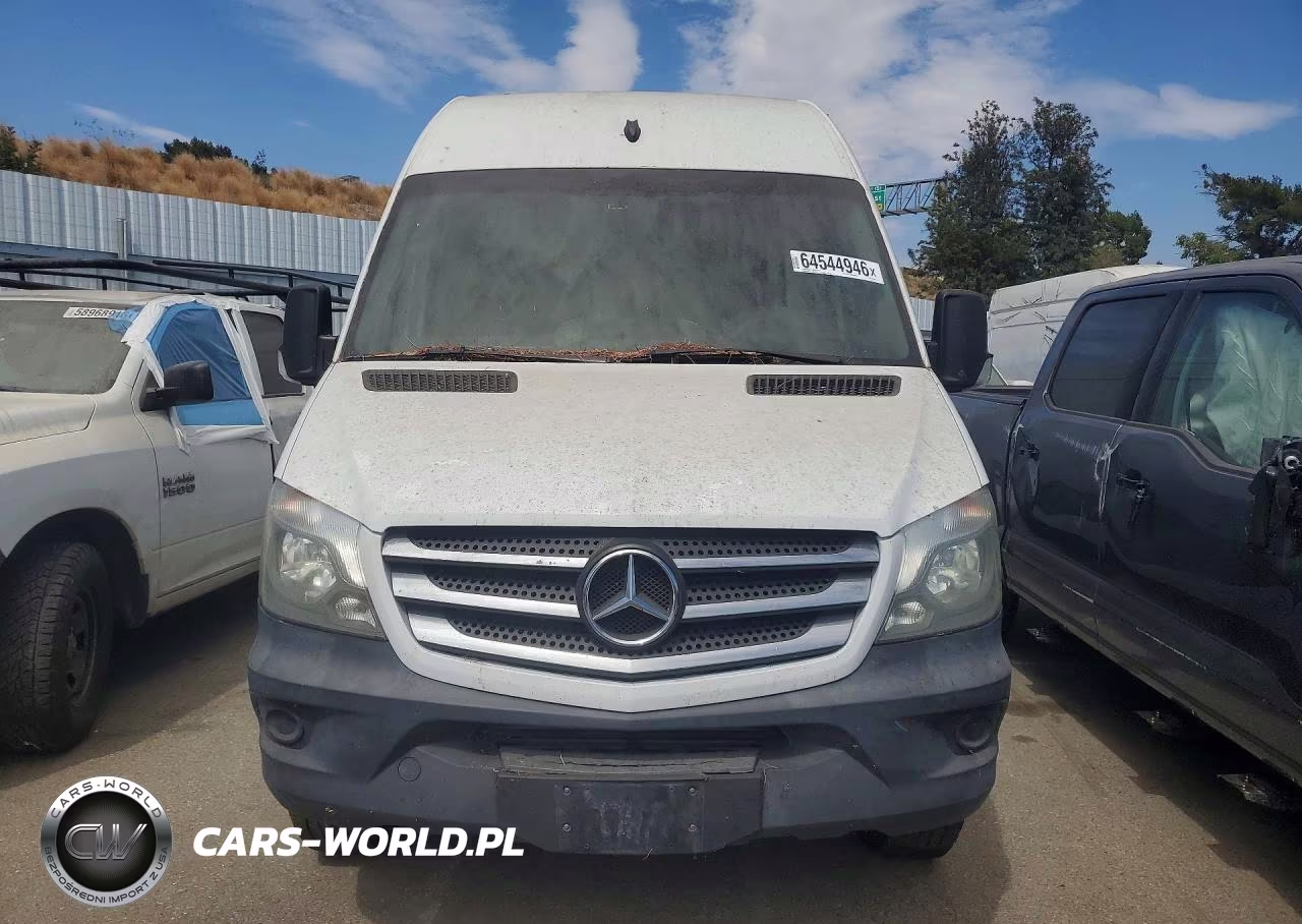 2016 Mercedes-Benz Sprinter 2500 VIN:WD3PE8DD3GP315656 - 5