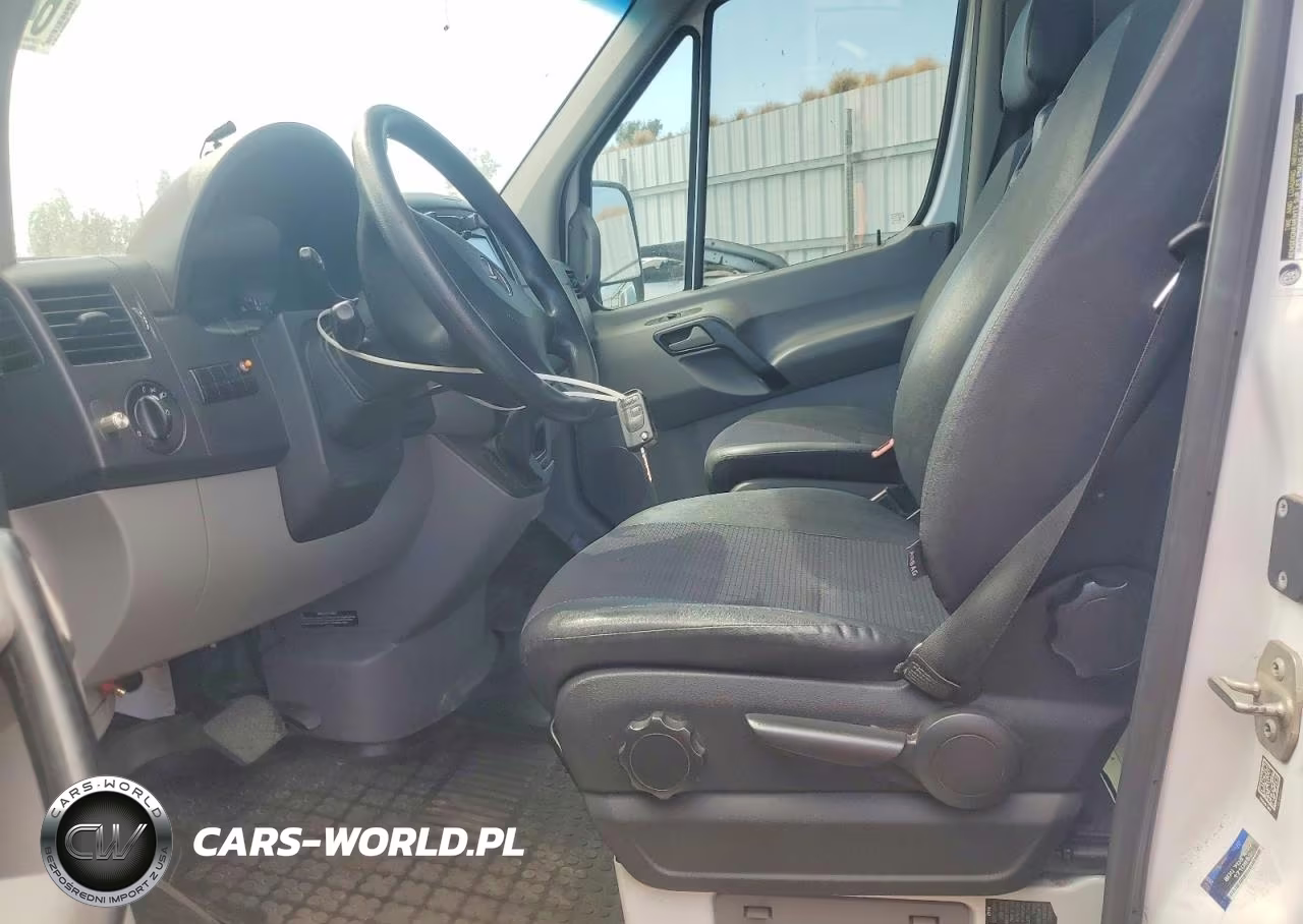 2016 Mercedes-Benz Sprinter 2500 VIN:WD3PE8DD3GP315656 - 7