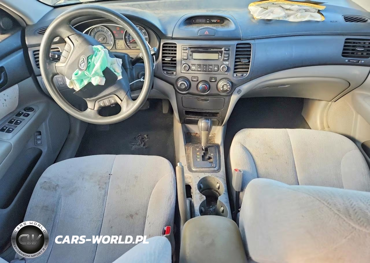 2008 Kia Optima Lx VIN:KNAGE123785244365 - 8