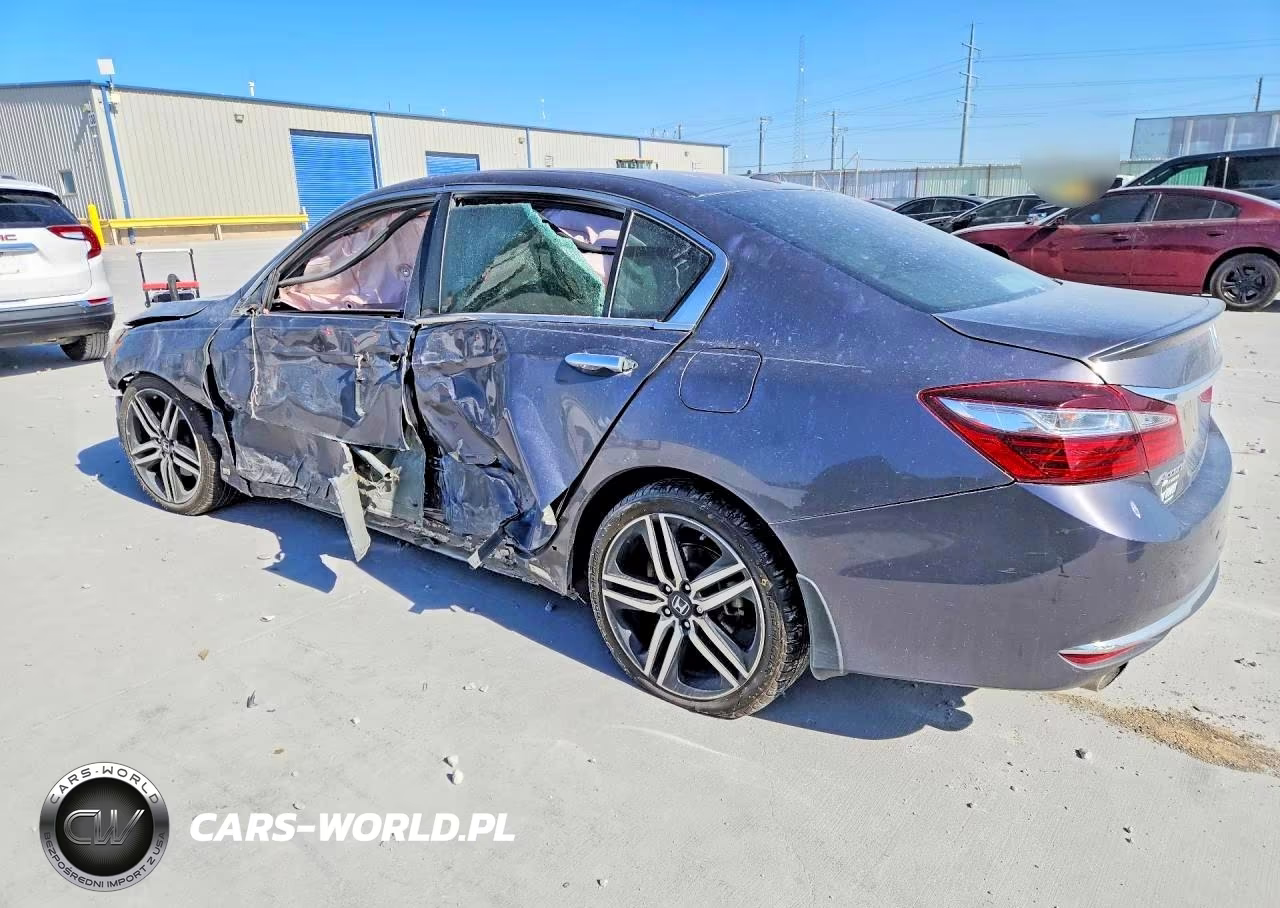 2016 Honda Accord Touring VIN:1HGCR3F98GA028080 - 2