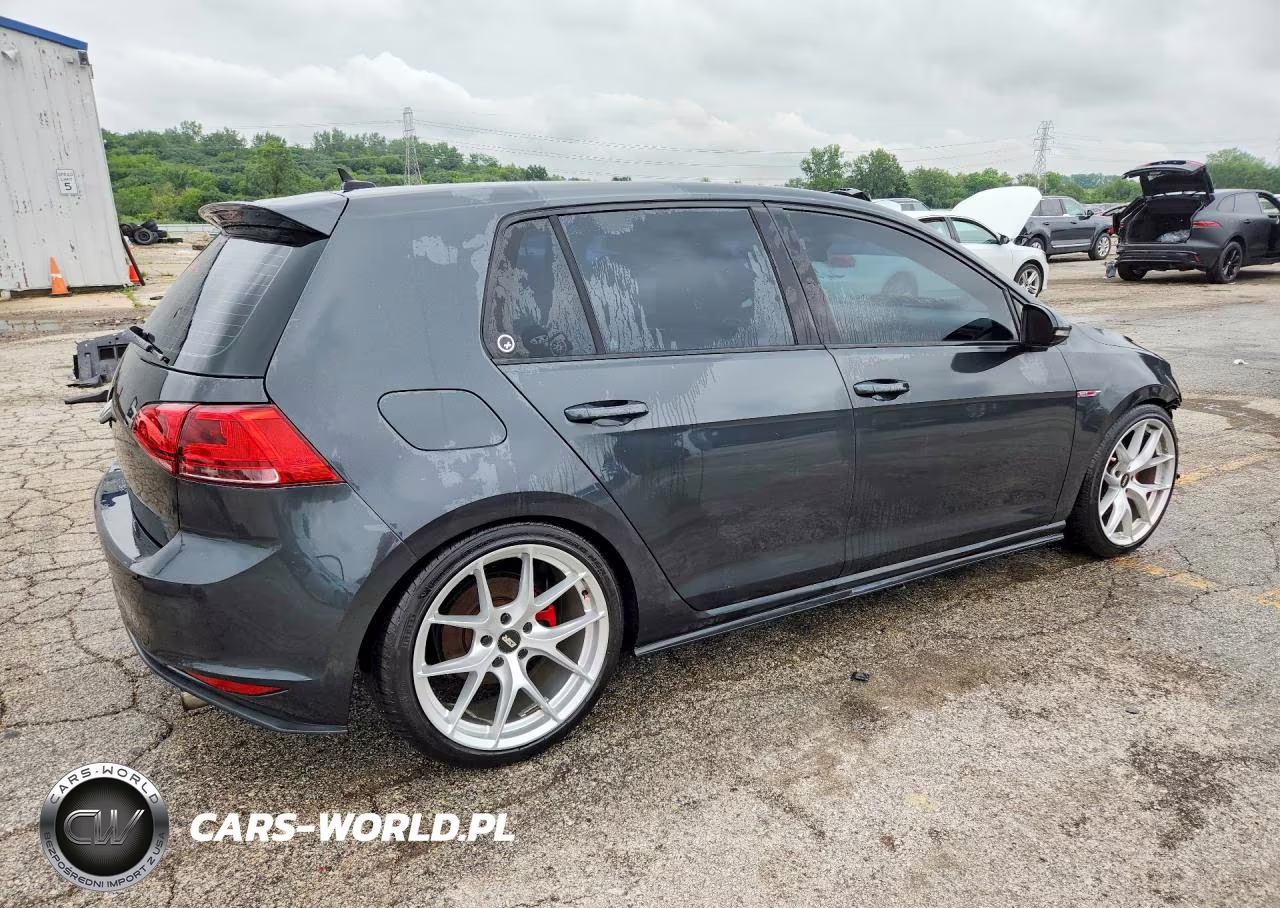 2015 Volkswagen Gti VIN:3VW4T7AU8FM001189 - 3