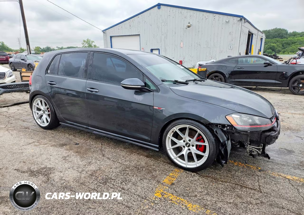2015 Volkswagen Gti VIN:3VW4T7AU8FM001189 - 4