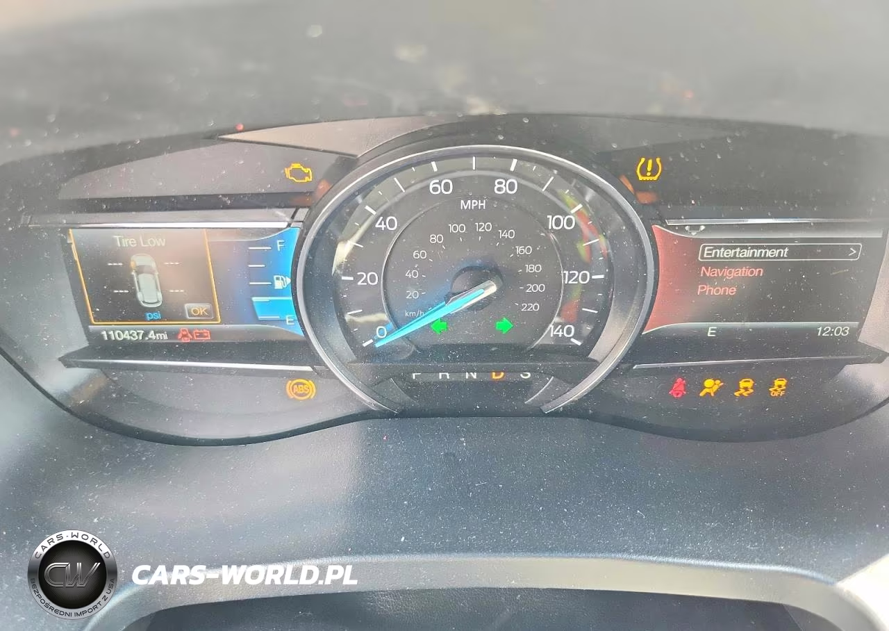 2018 Ford Explorer Xlt VIN:1FM5K8D83JGA75889 - 9