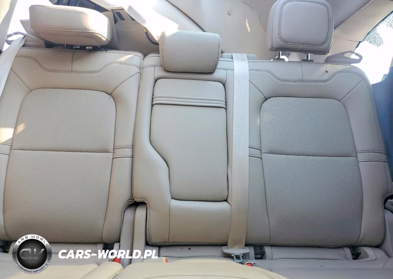 2020 Lincoln Corsair VIN:5LMCJ1C9XLUL07773 - 10