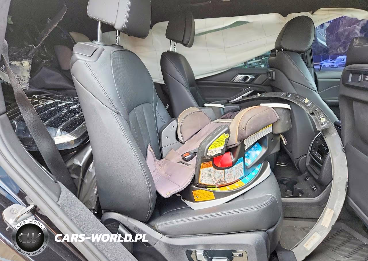 2019 BMW X7 xDrive40I VIN:5UXCW2C54K0E74214 - 11