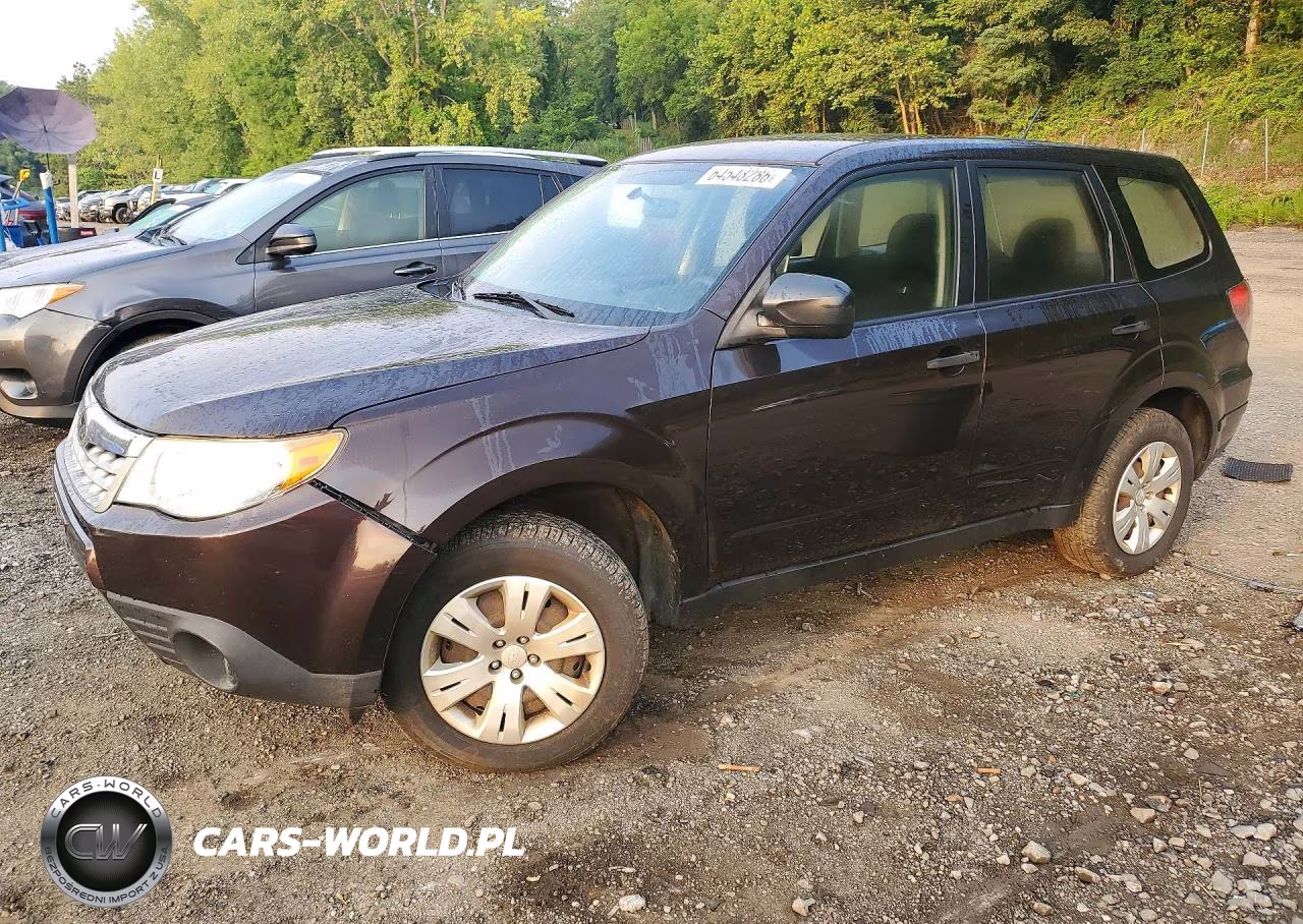 2013 Subaru Forester 2.5X – zdjęcie 1 z 13
