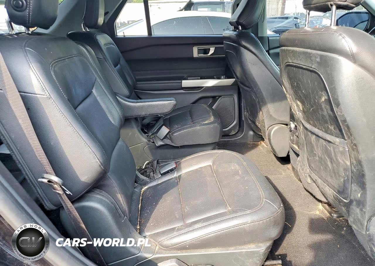 2020 Ford Explorer Xlt VIN:1FMSK8DH9LGC76055 - 11
