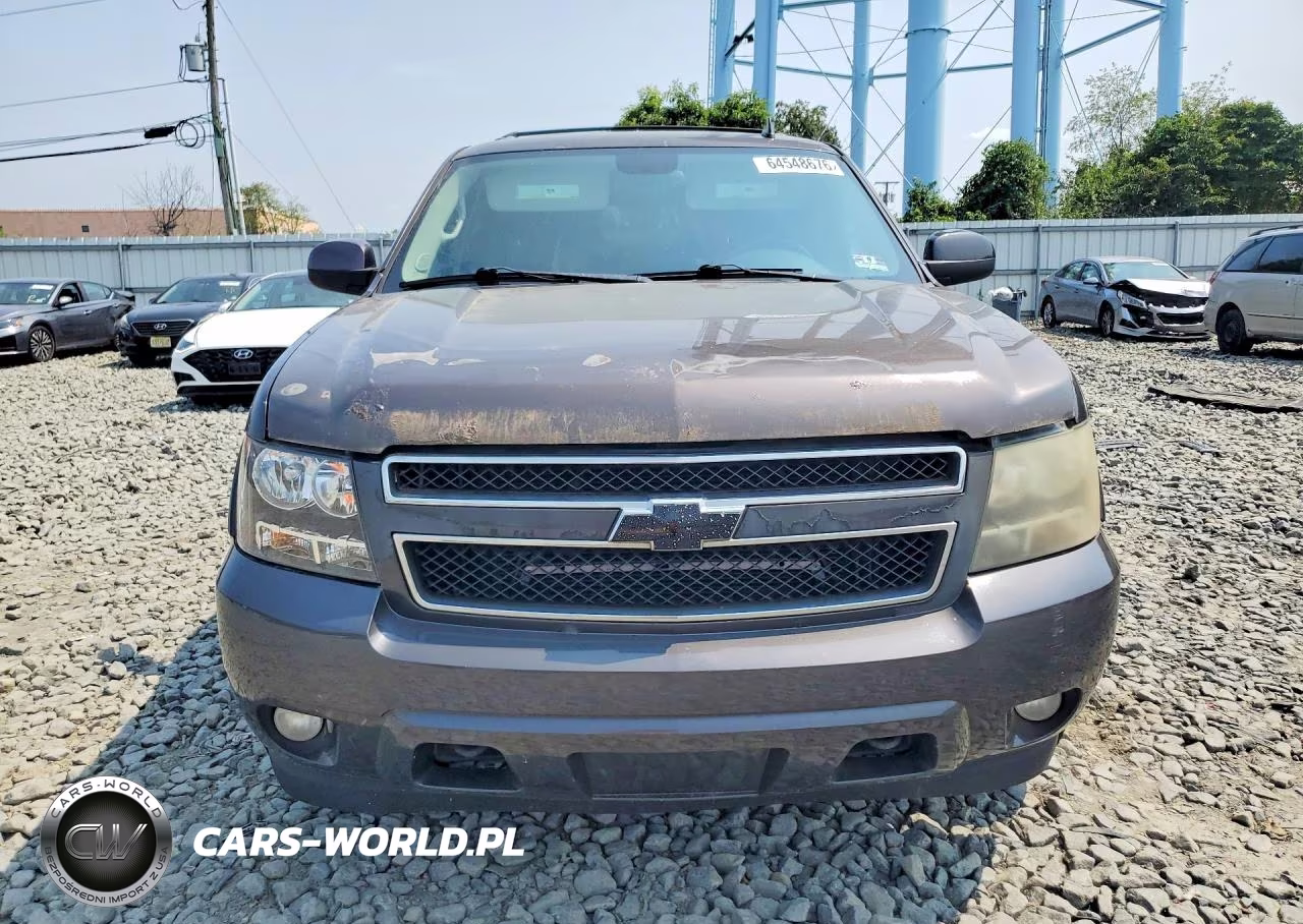 2011 Chevrolet Suburban K1500 Lt VIN:1GNSKJE3XBR191346 - 5