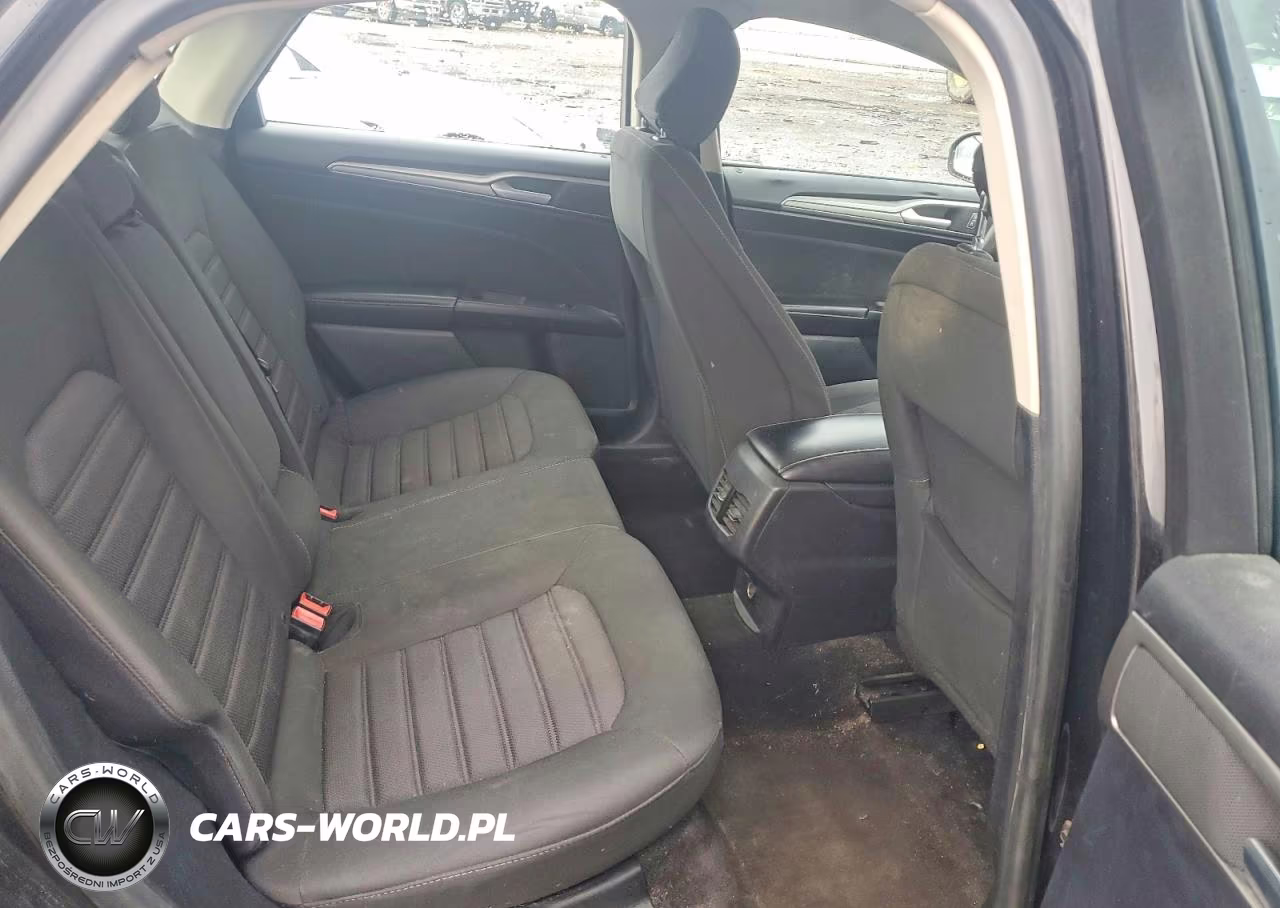 2020 Ford Fusion Se VIN:3FA6P0HD0LR125457 - 10