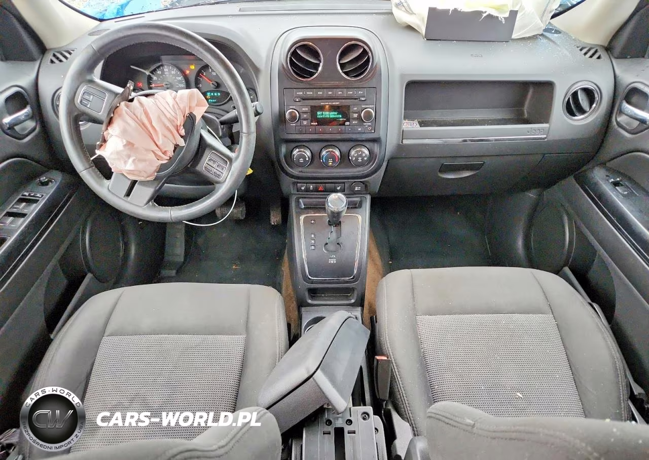 2013 Jeep Patriot Latitude VIN:1C4NJRFB2DD248796 - 8