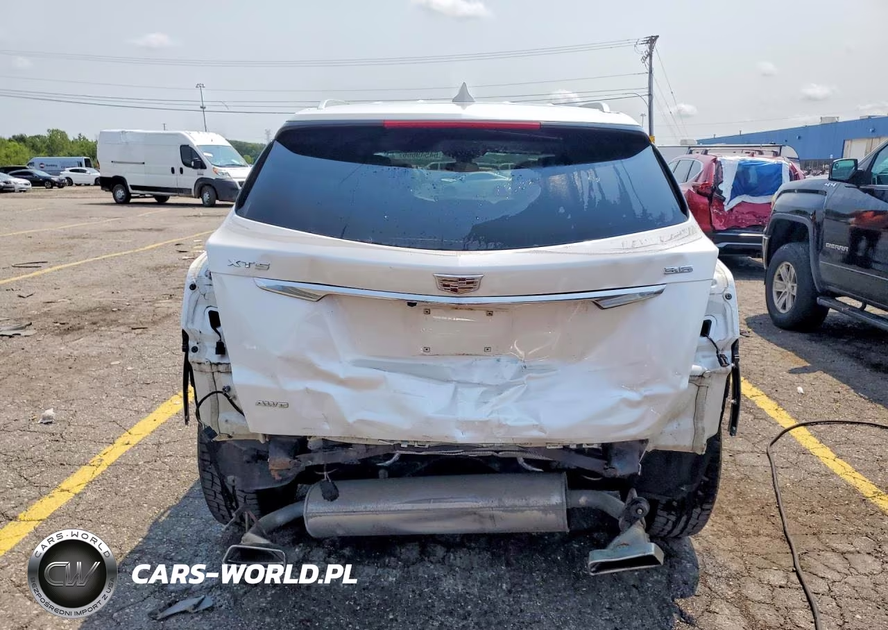 2018 Cadillac Xt5 Luxury VIN:1GYKNDRS0JZ240808 - 6