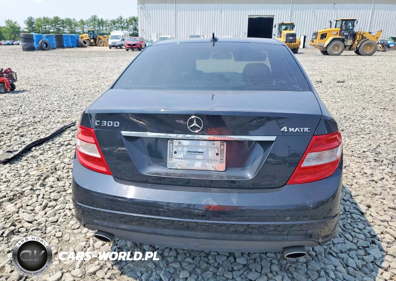 2011 Mercedes-Benz C 300 4Matic VIN:WDDGF8BB9BR151840 - 6