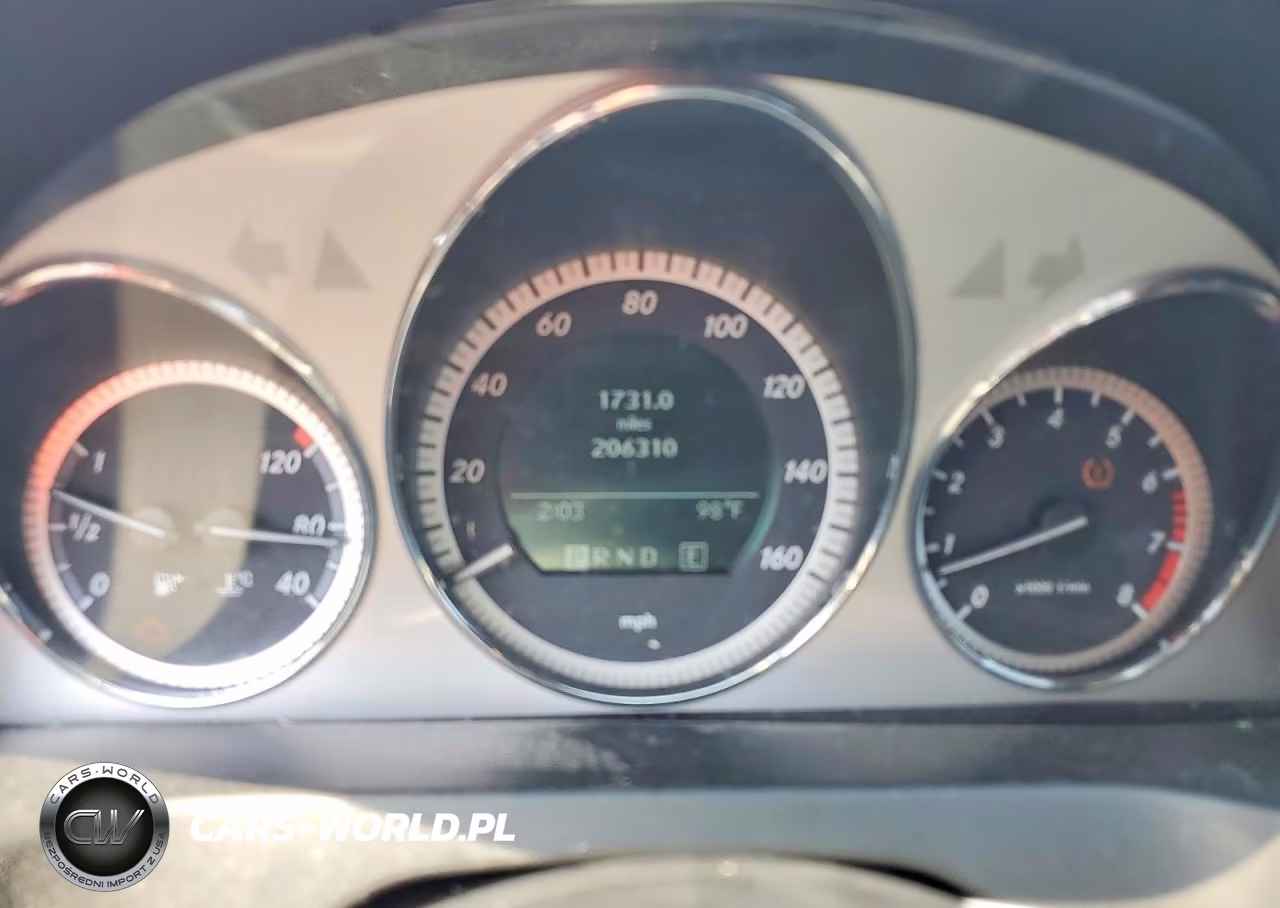 2011 Mercedes-Benz C 300 4Matic VIN:WDDGF8BB9BR151840 - 9