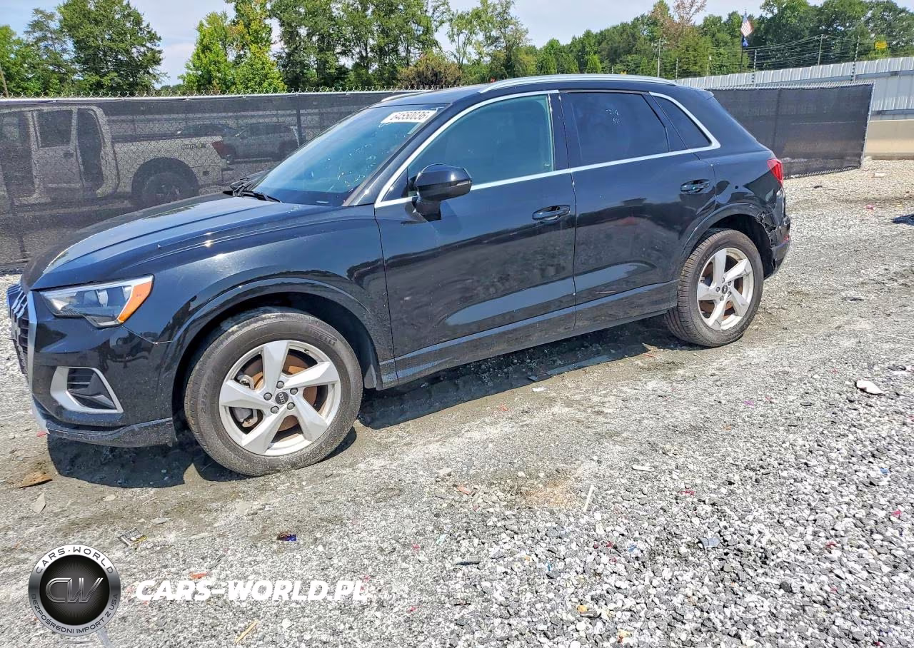 2021 Audi Q3 Premium 40