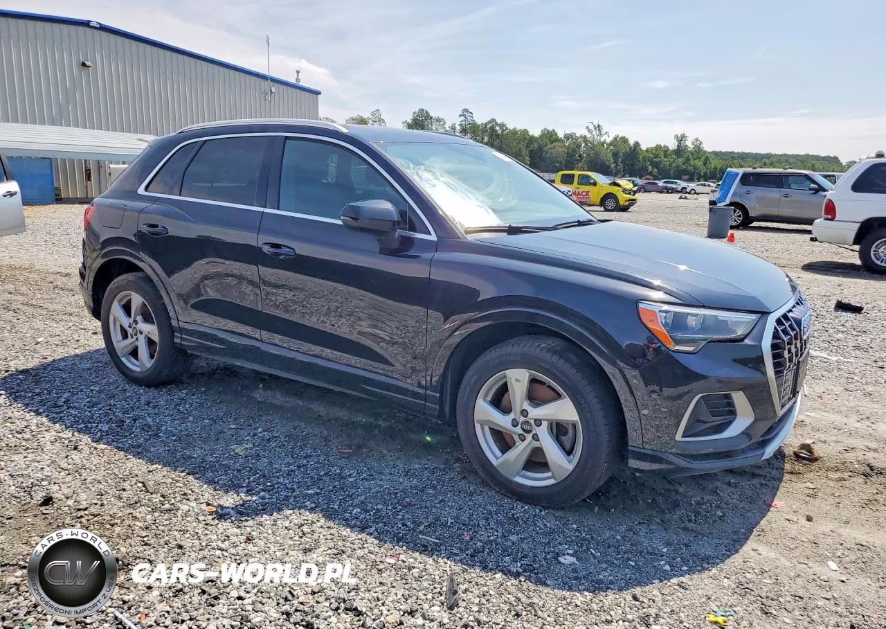 2021 Audi Q3 Premium 40 VIN:WA1AUCF36M1059091 - 4