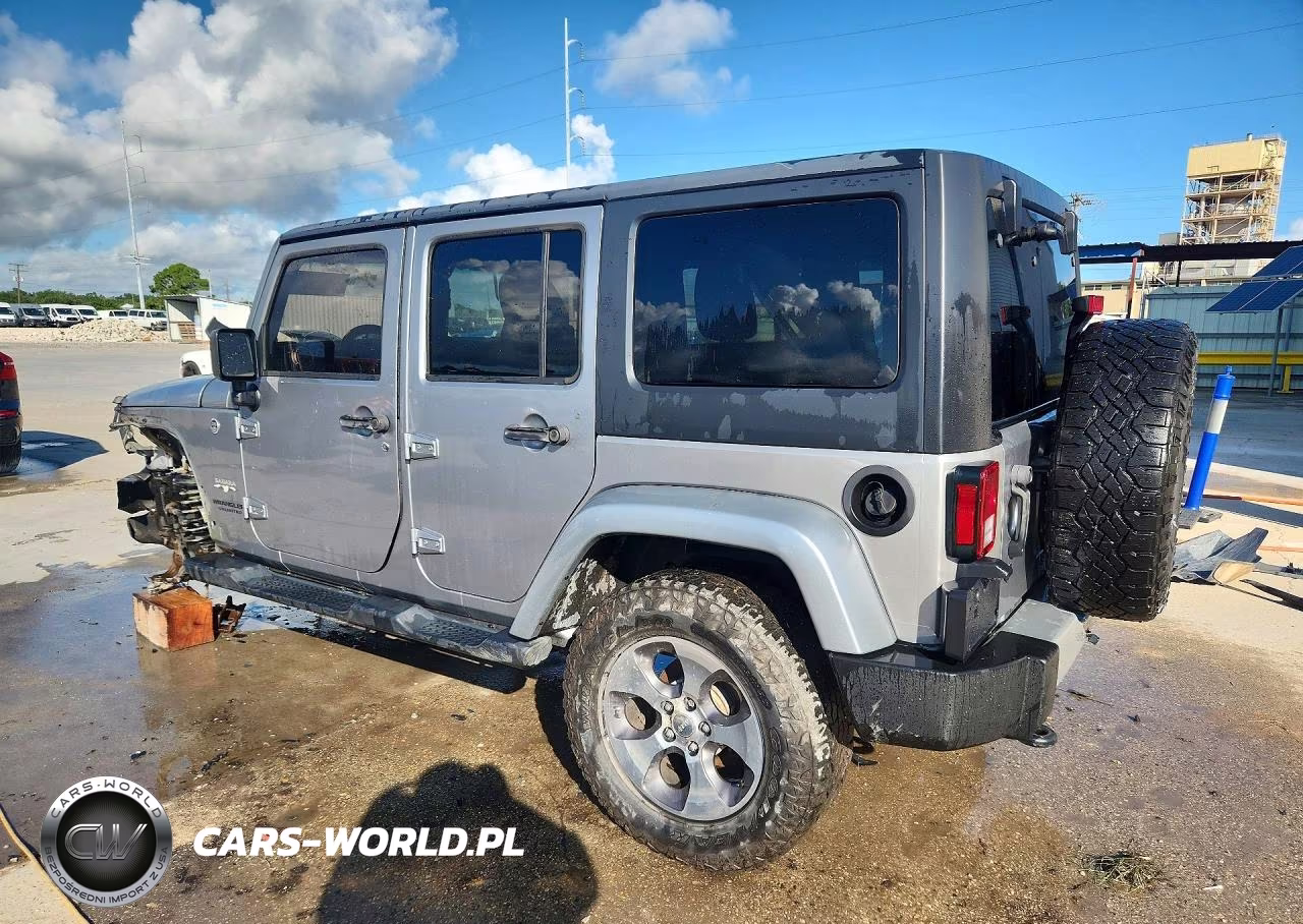 2017 Jeep Wrangler Unlimited Sahara VIN:1C4HJWEGXHL677379 - 2