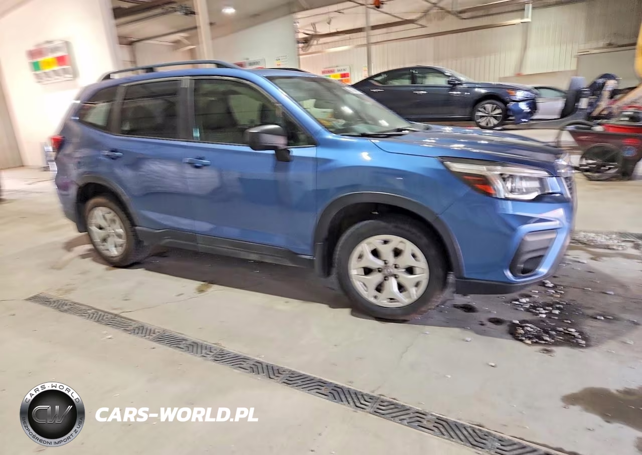 2019 Subaru Forester VIN:JF2SKACC8KH488604 - 4