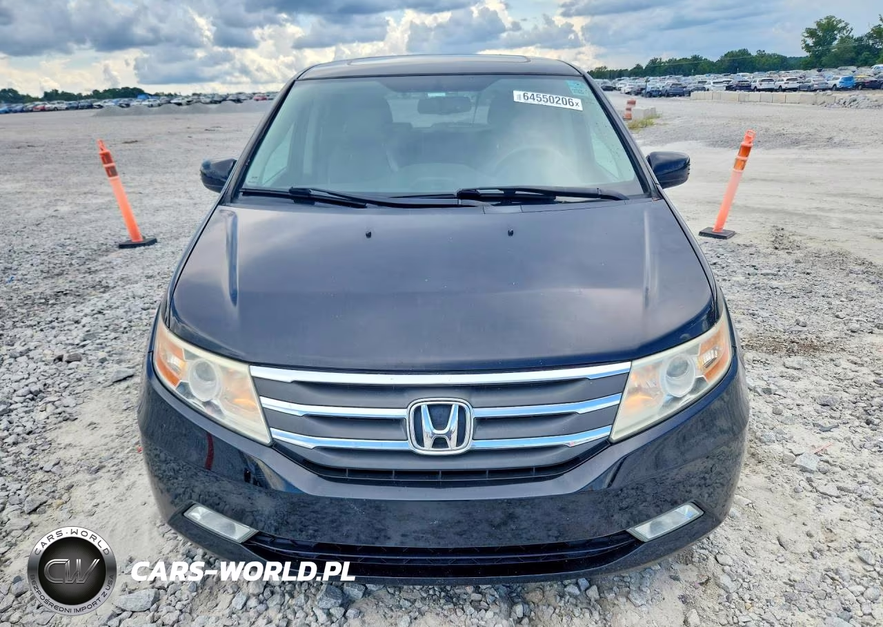 2012 Honda Odyssey Touring VIN:5FNRL5H90CB098077 - 5