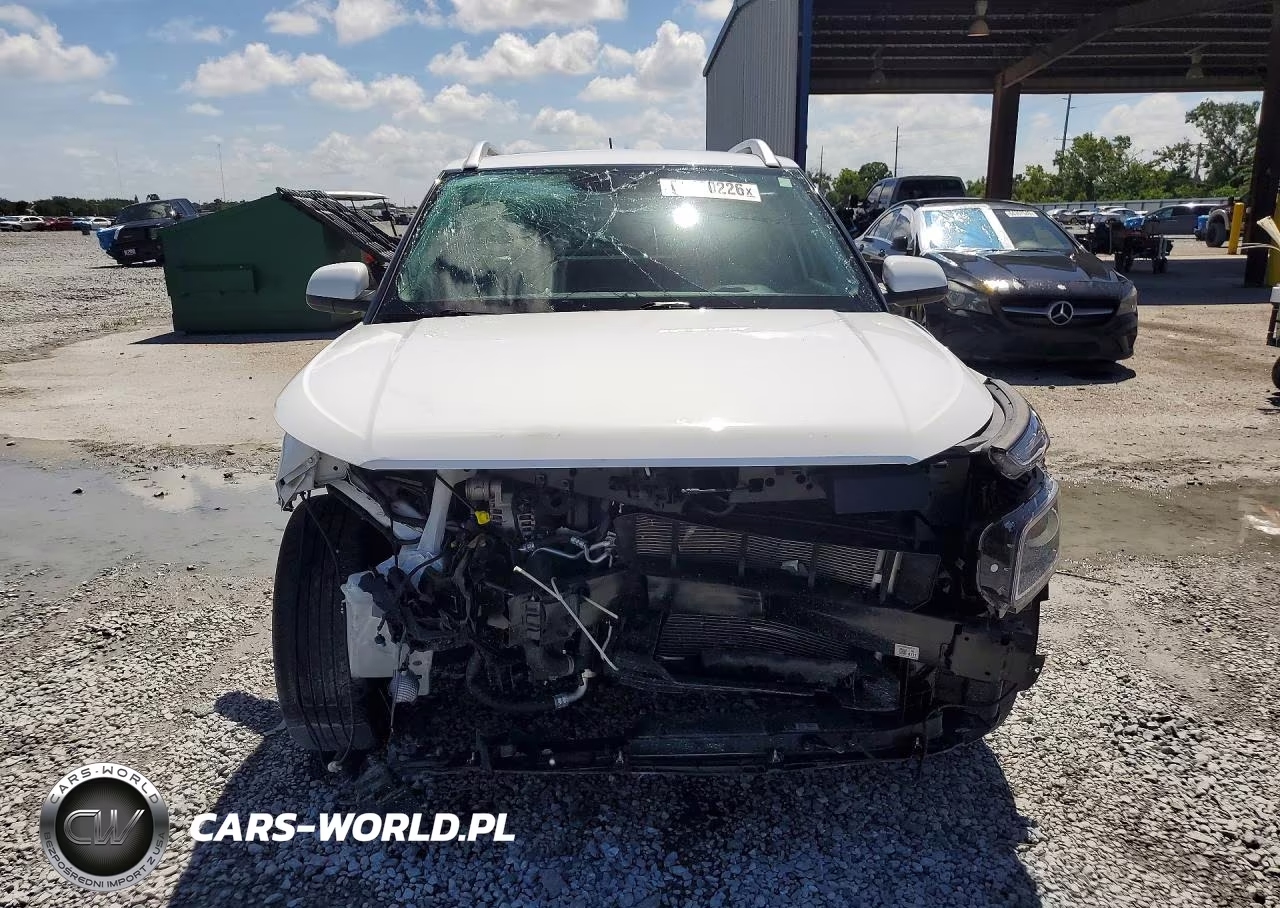 2023 Hyundai Venue Sel VIN:KMHRC8A31PU221577 - 5