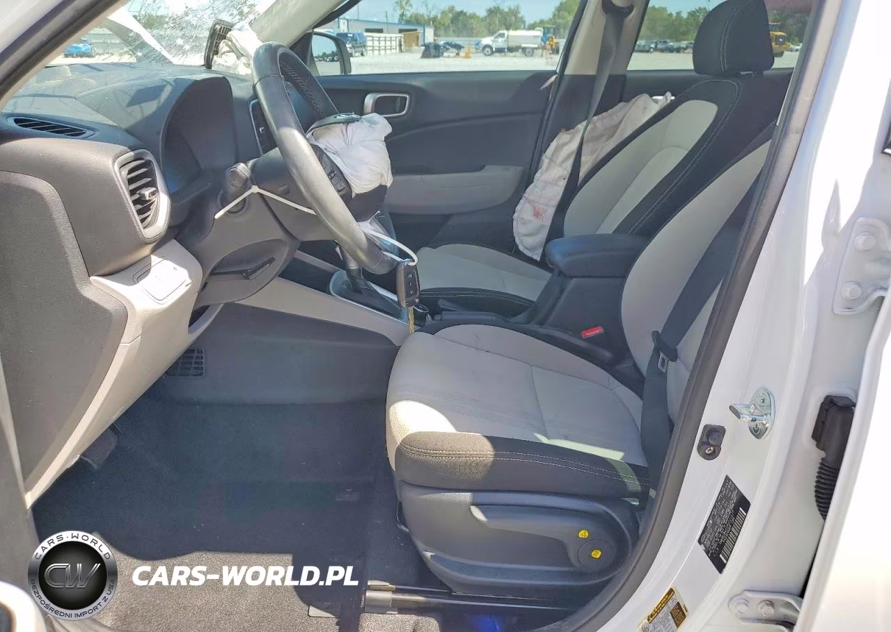 2023 Hyundai Venue Sel VIN:KMHRC8A31PU221577 - 7
