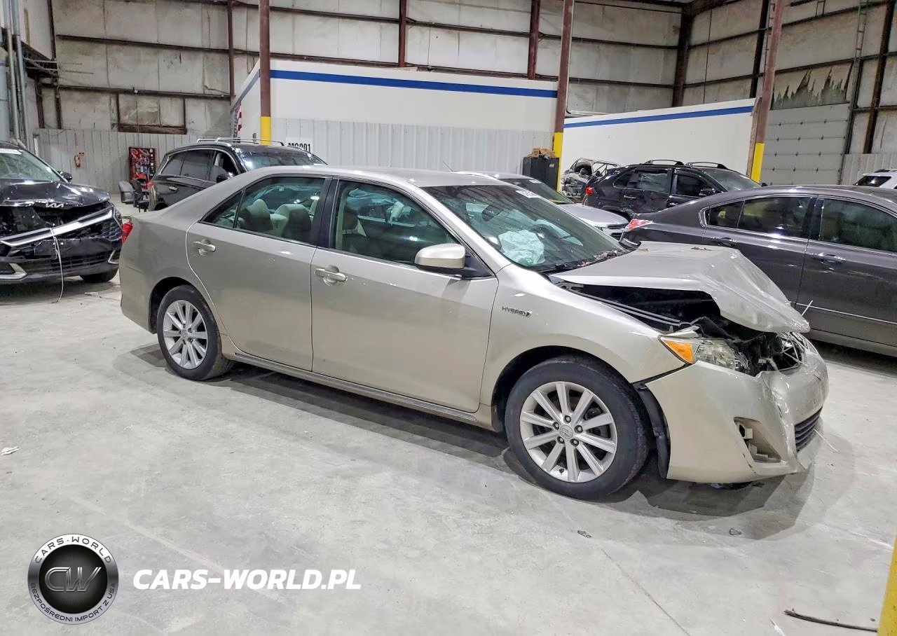 2013 Toyota Camry Hybrid Xle VIN:4T1BD1FK6DU081012 - 4