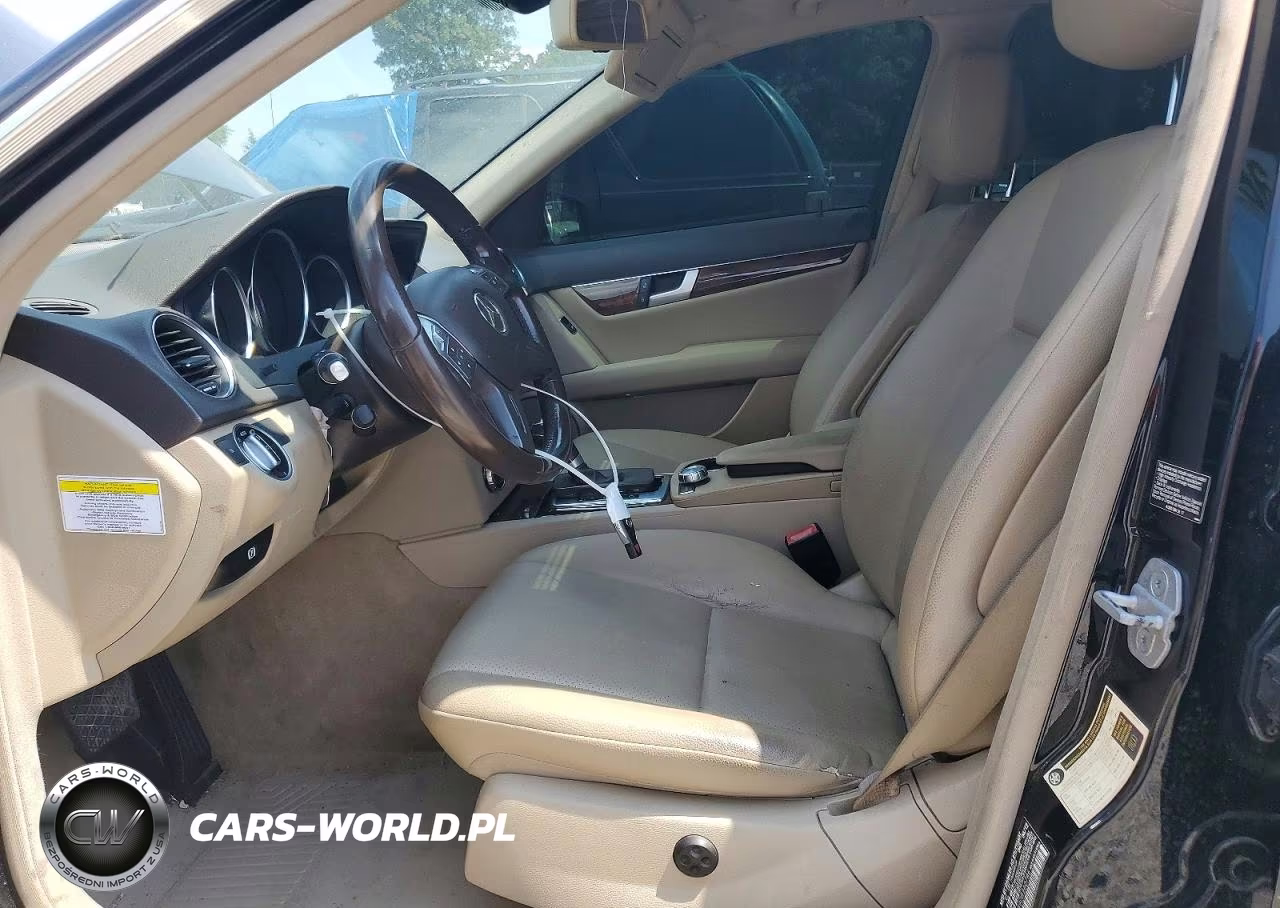 2013 Mercedes-Benz C 300 4Matic VIN:WDDGF8AB9DR260786 - 7