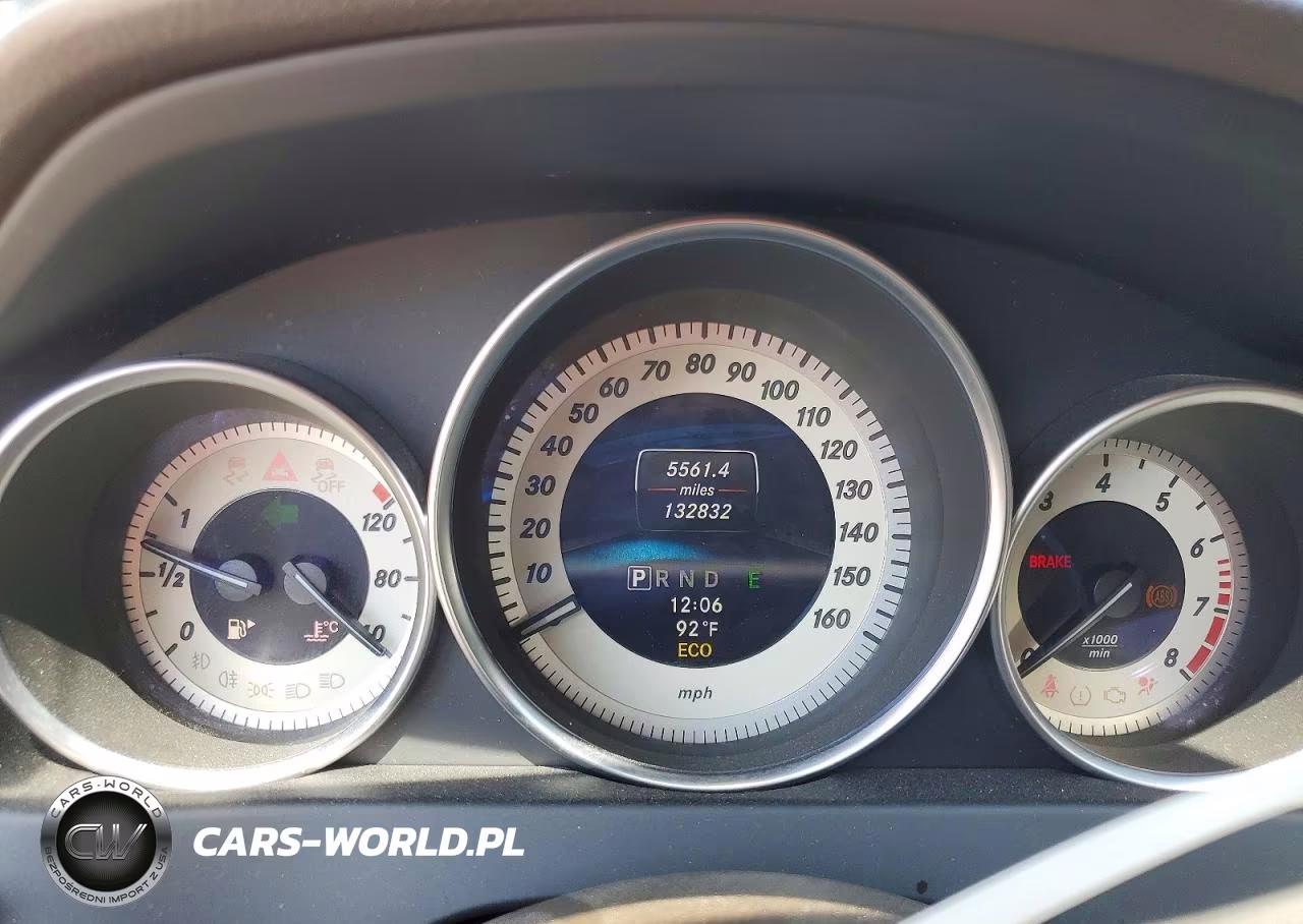 2013 Mercedes-Benz C 300 4Matic VIN:WDDGF8AB9DR260786 - 9