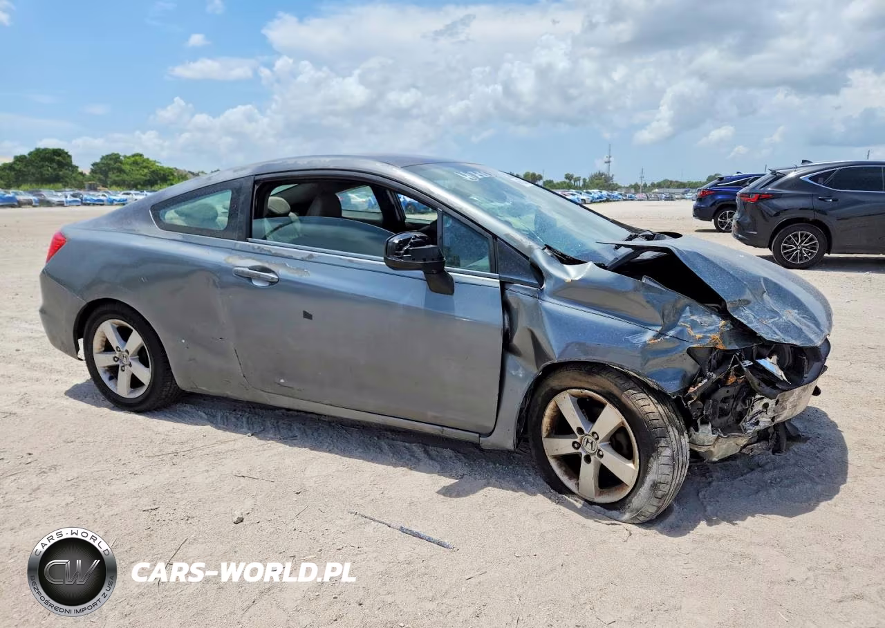 2012 Honda Civic Lx VIN:2HGFG3B57CH508984 - 4