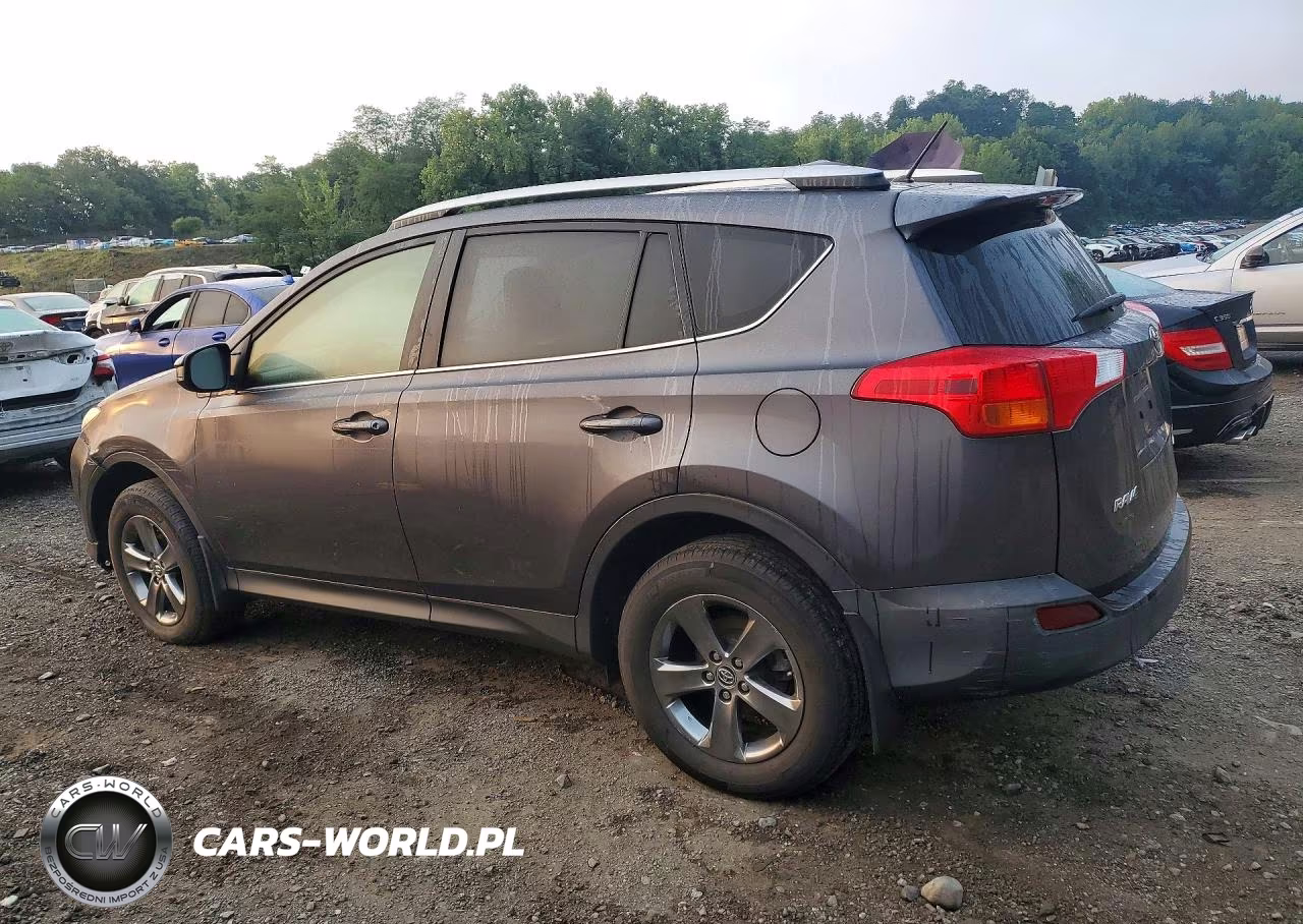 2015 Toyota Rav4 Le VIN:JTMBFREV4FJ015684 - 2