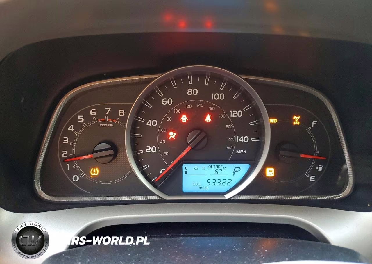 2015 Toyota Rav4 Le VIN:JTMBFREV4FJ015684 - 9