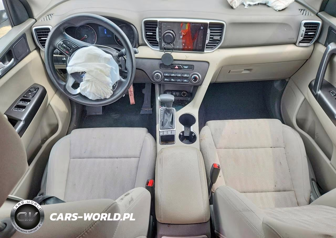 2019 Kia Sportage Lx VIN:KNDPMCAC8K7575860 - 8