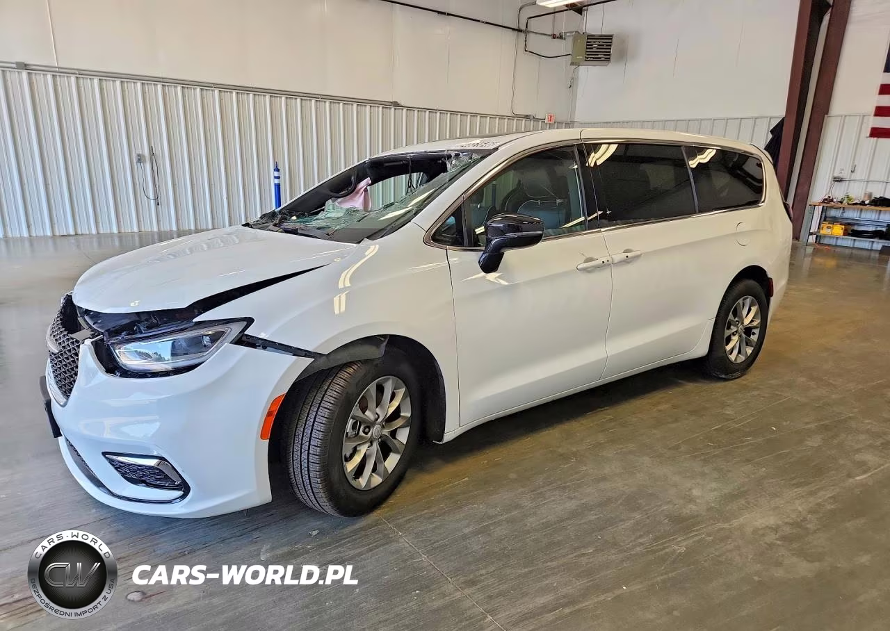 2026 Chrysler Pacifica Limited VIN:2C4RC1GG5TR177578 - 1