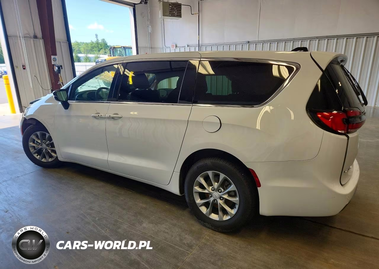 2026 Chrysler Pacifica Limited VIN:2C4RC1GG5TR177578 - 2
